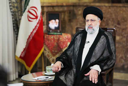 رئیسی: ایران قوی می‌تواند گزینه نظامی را از روی میز حذف کند