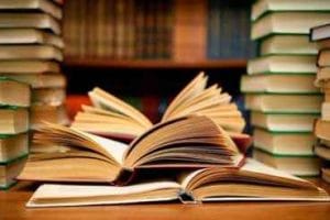 ۳۵۰ عنوان کتاب در ایلام منتشر شد