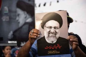 حیف است که آماده انتخاب فردا نشویم