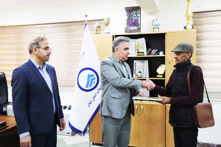 تقدیر مدیرعامل شرکت آب و فاضلاب استان ایلام از خبرنگار ایلامی در پی کسب مقام نخست “جشنواره ملی رسانه”