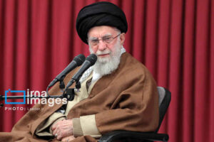 موافقت رهبر معظم انقلاب با عفو یا تخفیف و تبدیل مجازات جمعی از محکومان دادگاه‌ها