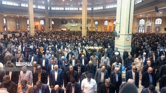 ایلام در باران بندگی؛ تجلی وحدت در نماز عید فطر