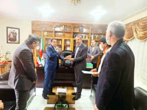 تقدیر از رئیس امور شعب بانک کشاورزی به خاطر عملکرد درخشان در تبصره ۱۸