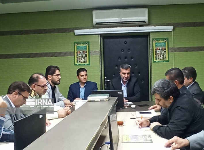 ساماندهی دستفروشان مرز مهران با اولویت بومی‌ها آغاز شد