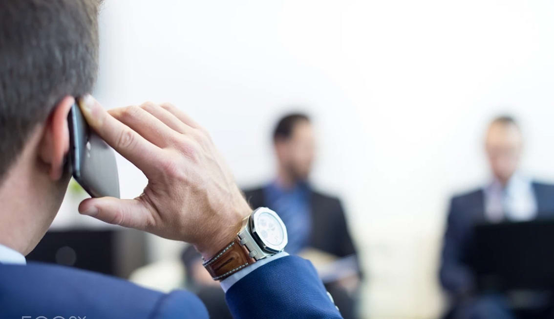 پایان دادن به عضویت همزمان افراد در چند شرکت و نهاد دولتی و خصولتی