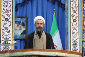 امام جمعه ایلام: اربعین نمایش قدرت نرم ایمان و وحدت اسلامی است