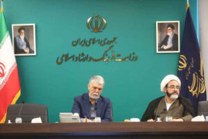 وزیر فرهنگ: محدودیتی خارج از قانون، در دسترسی به اطلاعات سازمان‌ها قابل پذیرش نیست