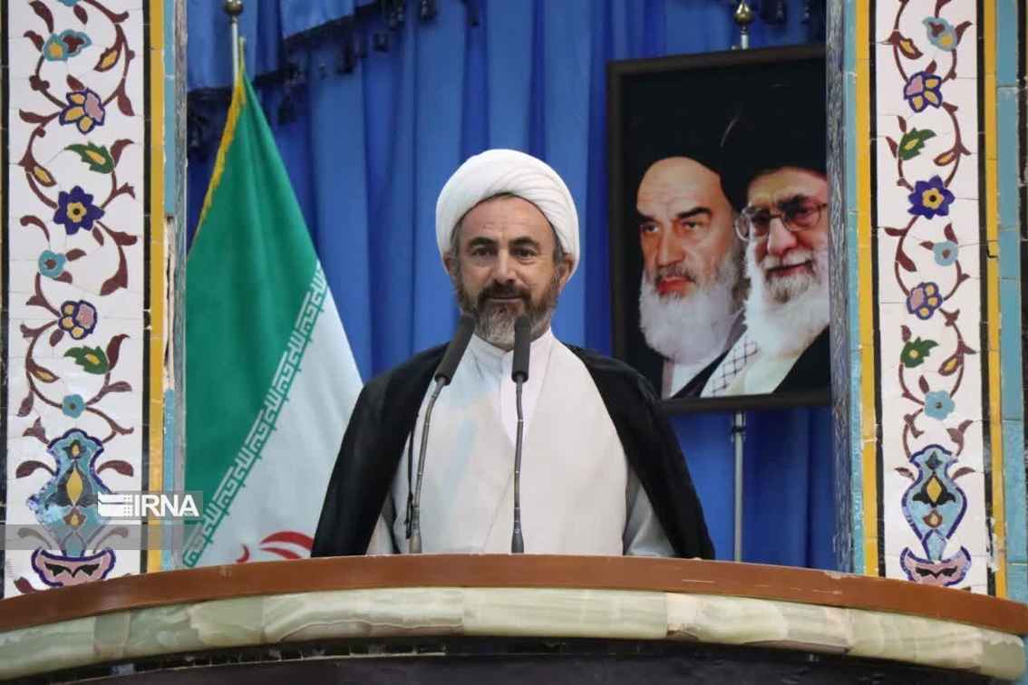 امام جمعه ایلام: بازدارندگی ایران نتیجه مدیریت ولایت فقیه و توان داخلی است