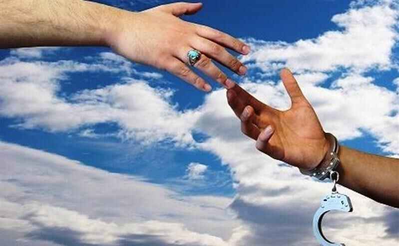 زوج ایلامی با هزینه مراسم عروسی زندانی آزاد کردند