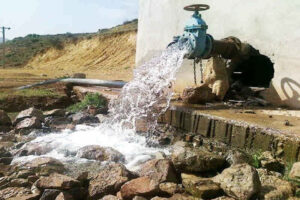 مشکل آب دو روستای ماژین دره‌شهر حل شد