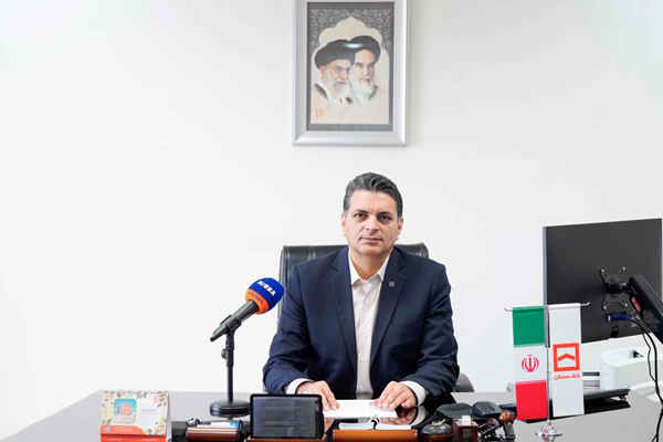کنترل بدهی‌ها و استفاده از ابزارهای نوین مالی؛ محور ارتقای سلامت و کارایی بانک