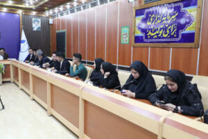 استاندار ایلام: رسانهها محور گفتوگوی مشترک و توسعه مرزی باشند + گزارش تصویری