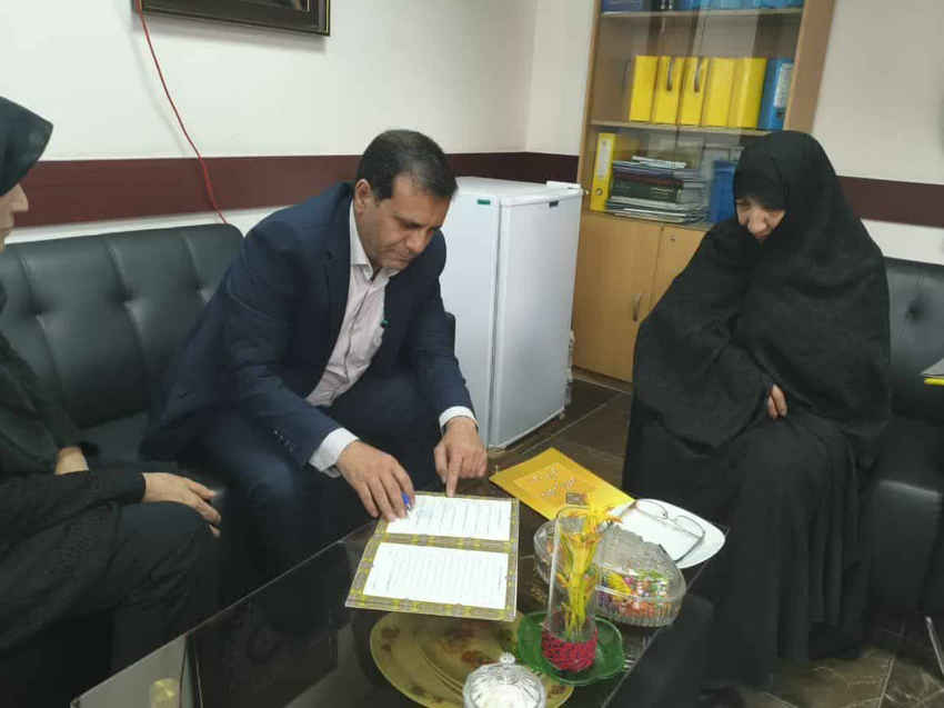 تفاهم‌نامه احداث مدرسه چهارکلاسه در ایلام با حمایت یک بانوی نیکوکار