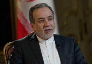 عراقچی: دانشجوی ایرانی، دیپلمات واقعی میدان علم و آگاهی است