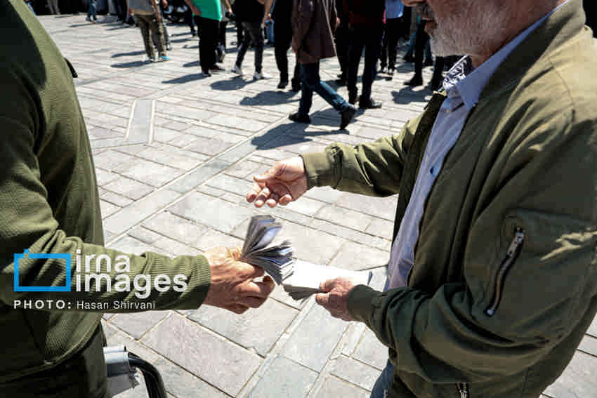 چرا قیمت ارز افزایش یافت؟