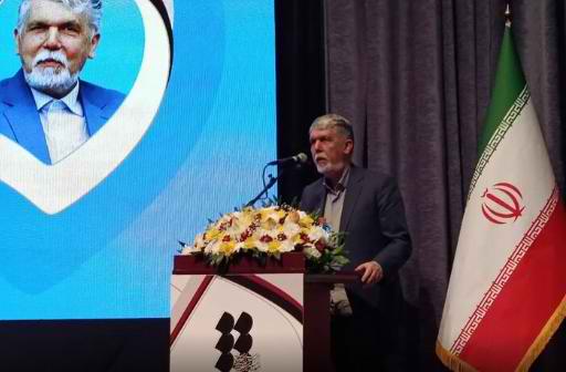 دولت باید همانند شورای اقتصاد، شورای فرهنگ و هنر داشته‌باشد/ هنرمند پُلی میان حکومت و مردم