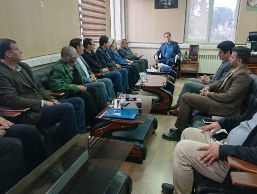 دیدار مدیرکل امور عشایر استان ایلام با فرماندار سیروان