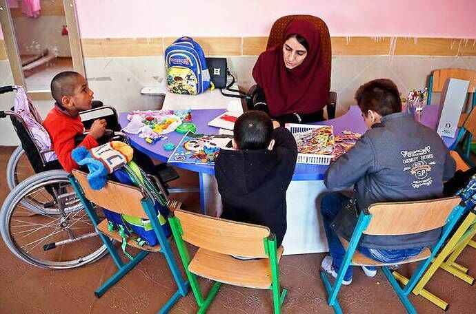 گام‌های رو به جلو در آموزش دانش‌آموزان دارای معلولیت