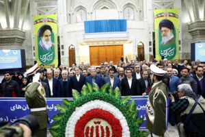 تجدید میثاق مدیران و کارکنان بانک رفاه کارگران با آرمان‌های بنیانگذار کبیر انقلاب اسلامی