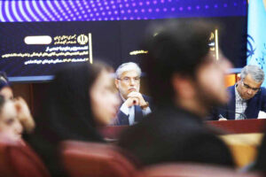 وزیر علوم: اگر خطایی بوده، اشتباه از مدیریت بوده است نه از دانشجویان