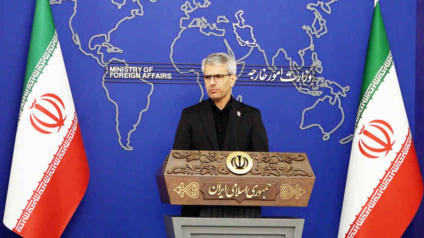 بقائی در واکنش به کاهش ذخایر موشکی آمریکا؛ امان از آن موشک تاماهاک که قاتل کودکان میناب شد