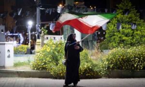 پویش برافراشتن پرچم؛ شوق علَم‌داری، صف رزرو را طولانی کرد