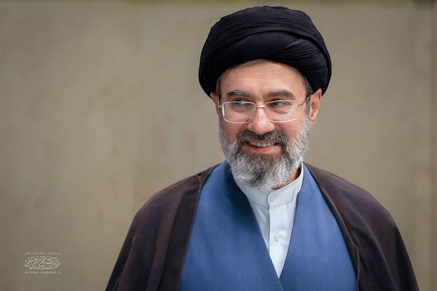 سانه رهبر انقلاب اسلامی: وحدت بین هم‌وطنان در دشمن، شکستگی بوجود آورده است
