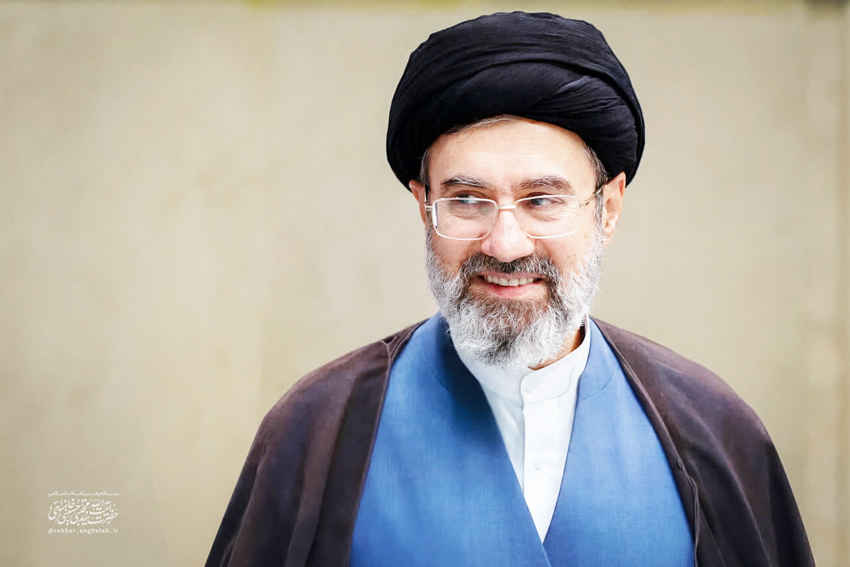 رهبر انقلاب: استمرار قدرت ایران نسبت مستقیمی با مساله افزایش جمعیت دارد