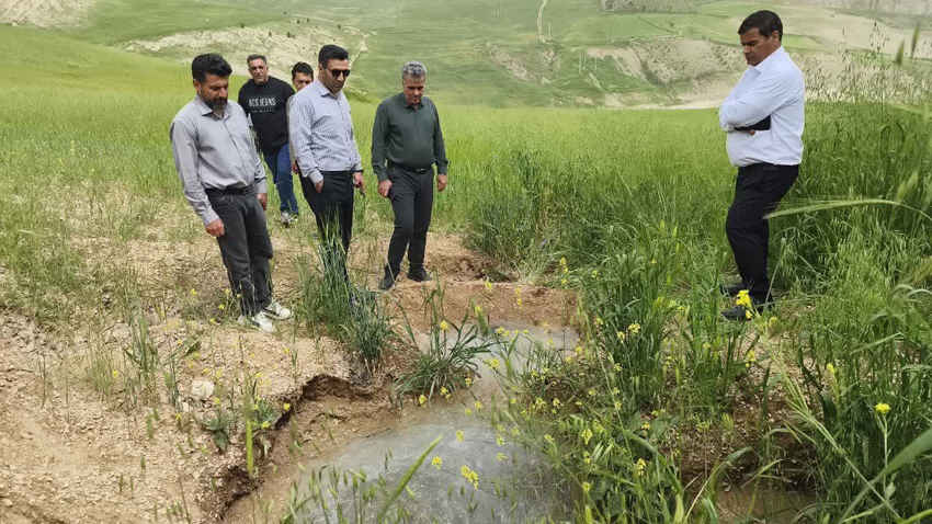 شکستگی‌های خط انتقال آب چشمه‌های گل‌گل رفع شد