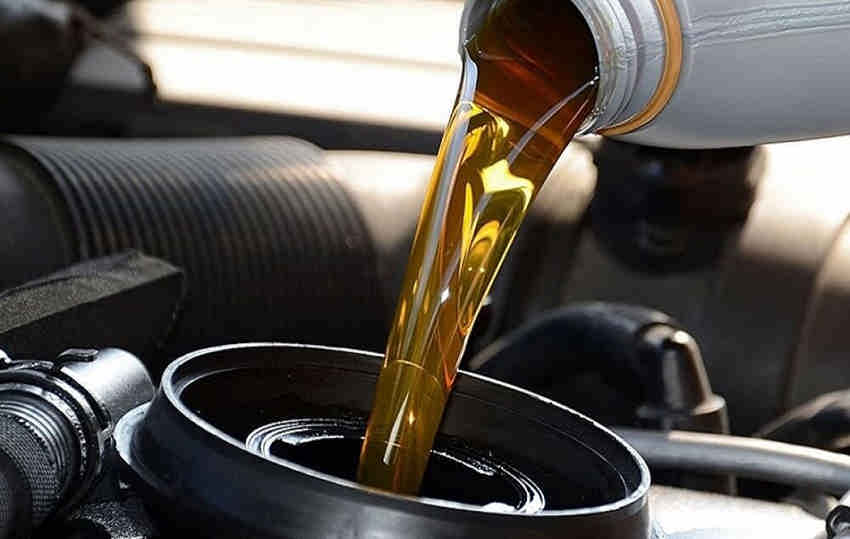 جریمه ۱۰۰ میلیارد تومانی محتکر روغن موتور در مازندران