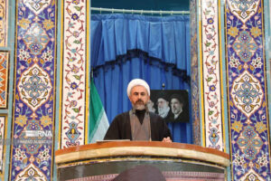 امام جمعه ایلام: بازدارندگی و جهاد اقتصادی هم‌تراز اقتدار نظامی است