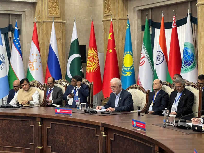 وزیر کشور: امنیت، پیش‌شرط و زیربنای توسعه پایدار و پیشرفت اقتصادی است