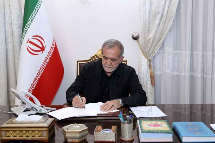 رئیس‌جمهور: عروج سرخ رهبر ما پایان راه نیست آغاز فصلی نوین است