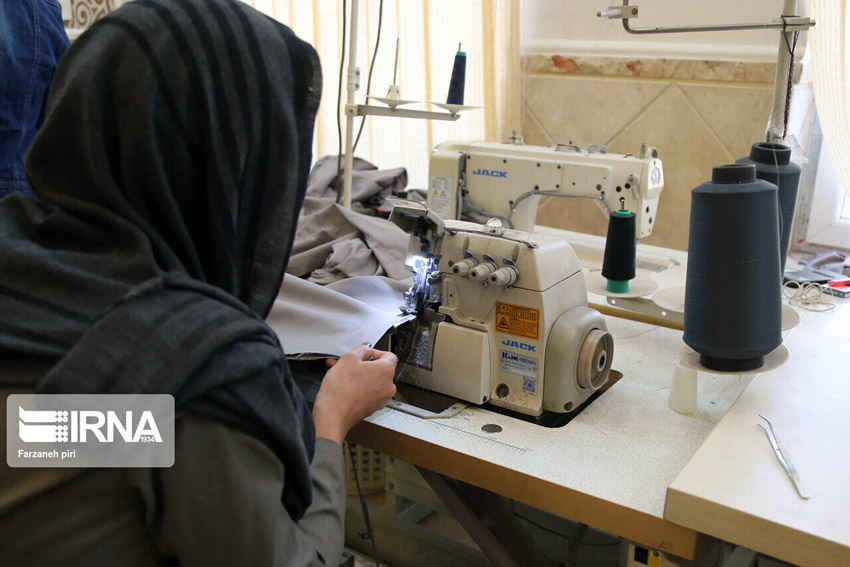 کمیته امداد ایلام ۲۶۰۳ فرصت شغلی برای مددجویان ایجاد کرد
