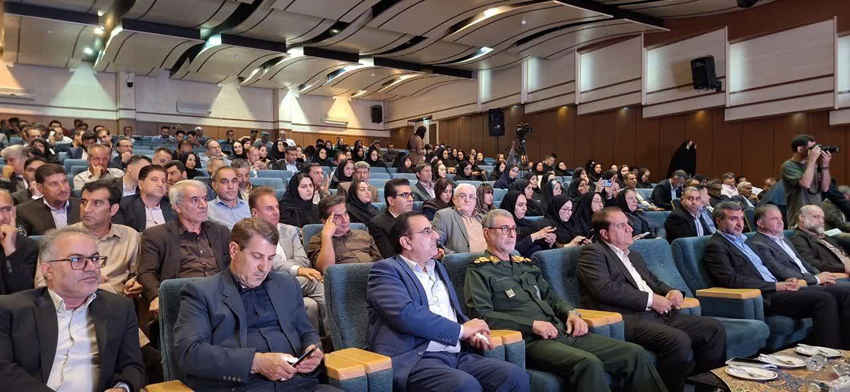 استاندار ایلام: مسائل استان باید پیش از طرح در سطح ملی کارشناسی شود