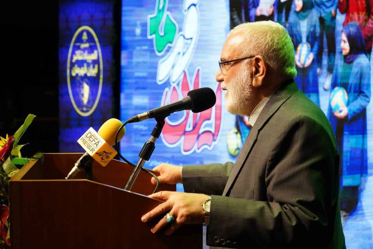 مراسم اختتامیه نخستین المپیاد ملی تئاتر «ایران قهرمان» در استان تهران برگزار شد