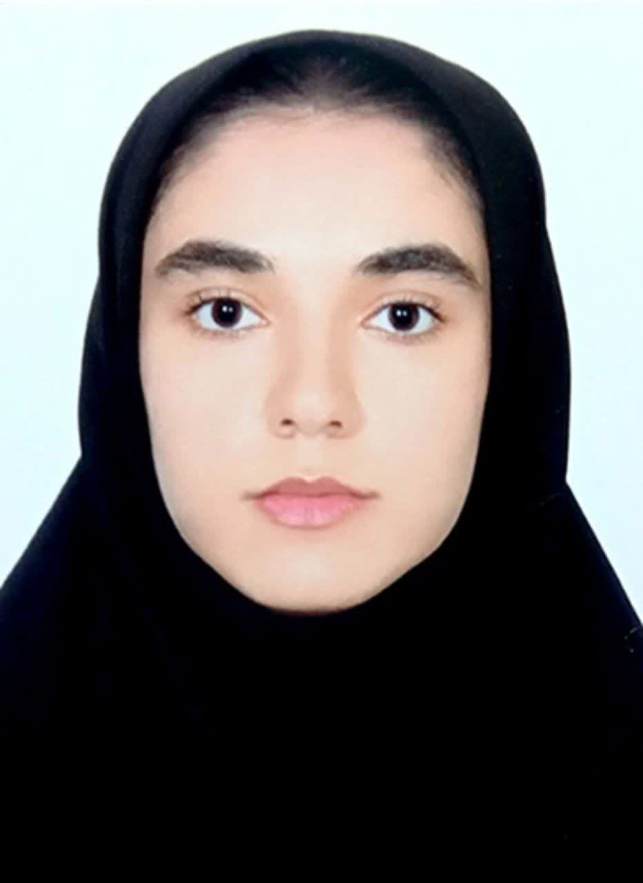 سپیده تبار، رتبه ۳۸ تجربی کشور: انگیزه اصلی من عشق به یادگیری و خدمت به مردم است