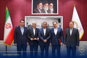 انتصاب مدیران جدید چهار منطقه امور شعب / اکبری: چابک‌سازی و بهره‌وری، اولویت بانک ملی ایران است