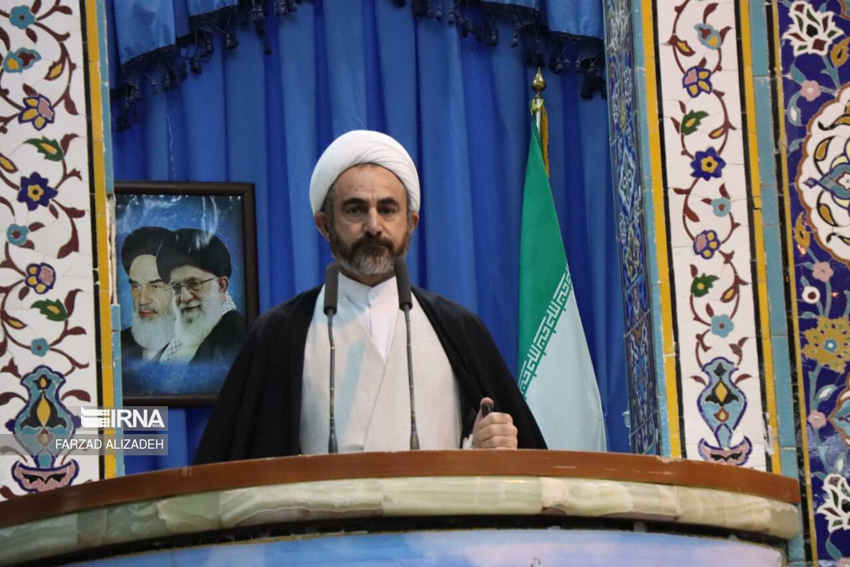 امام‌جمعه ایلام: آمریکا قدرت دفاع از پایگاه‌های خود را از دست داده است